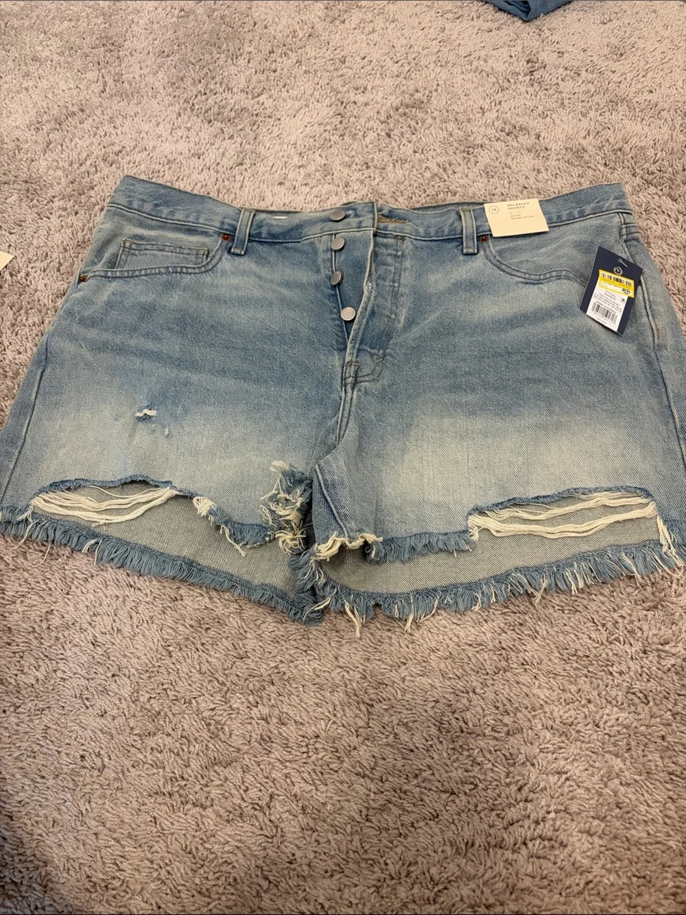 Mid-Rise 90's Baggy Denim Shorts - Light Wash 16